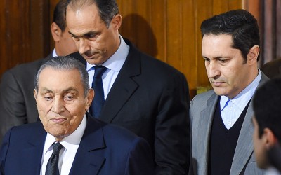 حقيقة توزيع صدقات على روح الرئيس الأسبق مبارك