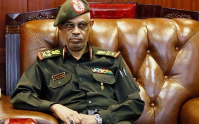 حقيقة صور العثور على وزير الدفاع السوداني الأسبق الذي توفي في 2001