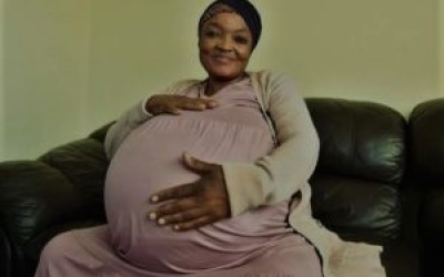 Did a South African woman give birth to 10 twins?