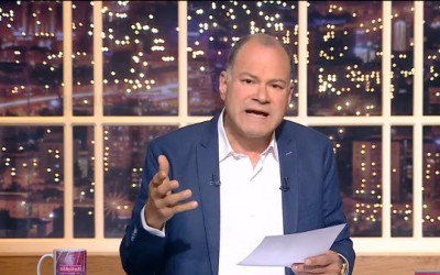 عن التزام الفضائيات بأكواد الأعلى للإعلام.. تصريحات غير دقيقة لنشأت الديهي