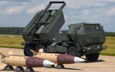 ترجيحًا لتحليل "متصدقش" | "نيويورك تايمز" و"وول ستريت جورنال": صواريخ هيمارس الأمريكية انطلقت من البحرين باتجاه إيران