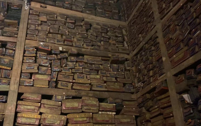حقيقة فيديو "العثور على مكتبة بها 84 ألف كتاب نهبها المغول من بغداد"