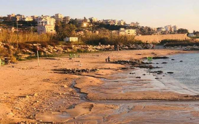 هل انحسار مياه البحر المتوسط بداية حدوث تسونامي؟