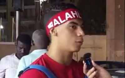 هذا الفيديو من مصر وليس له علاقة بمباراة الأهلي في السعودية