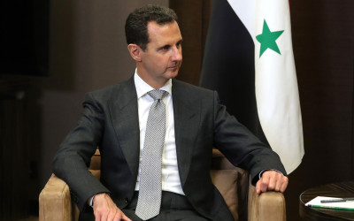 هل أشاد باحث فرنسي بالرئيس السوري بشار الأسد؟