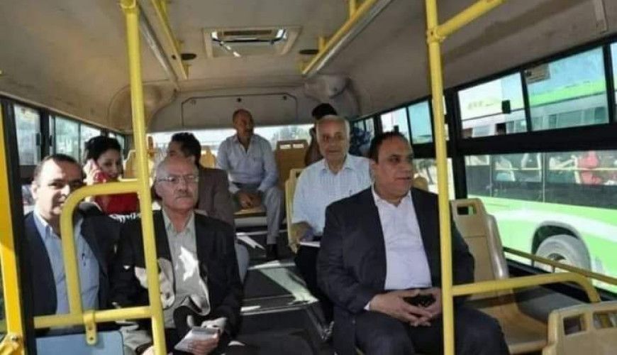حقيقة ذهاب وزير الداخلية السوري إلى عمله بالحافلة