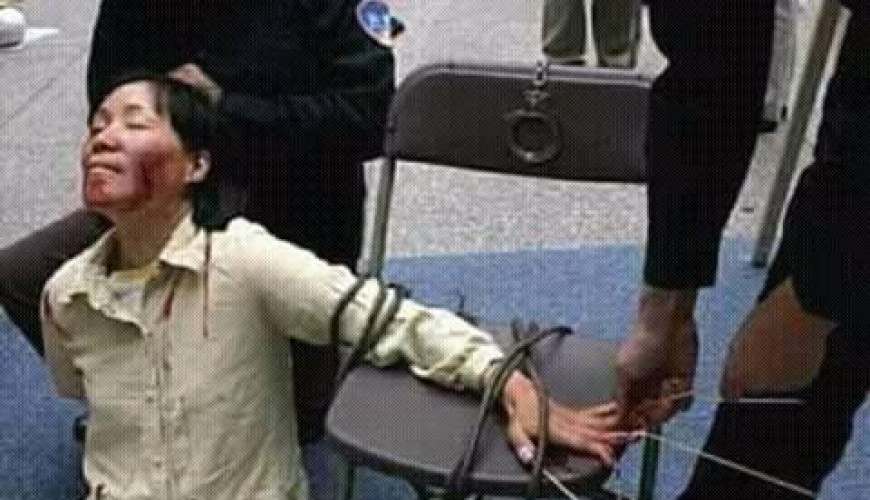 حقيقة صورة تعذيب مسلمي الإيغور