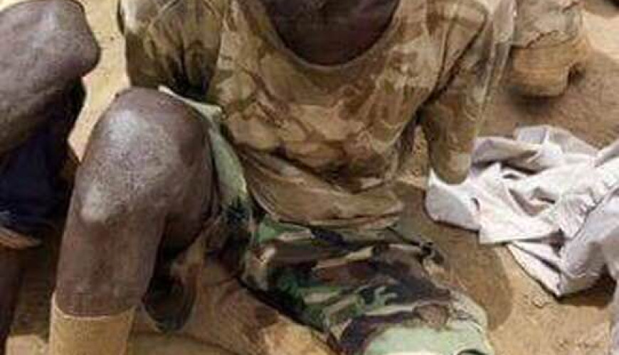 حقيقة صور العثور على مساجين منذ عام 1995 في السودان