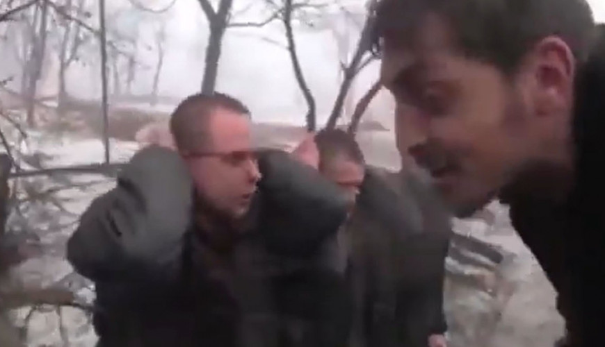 فيديو تعذيب الأسرى الأوكران على يد الروس قديم