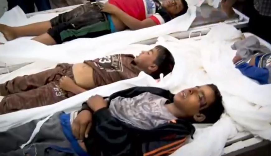 فيديو لأطفال قتلى في قطاع غزة بهجمات إسرائيلية