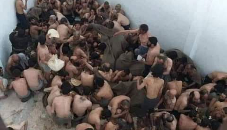 حقيقة صورة السجناء المكدسين في السجون السورية