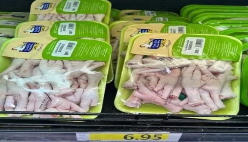 صورة أطباق أرجل الدجاج المنتشرة من كارفور السعودية